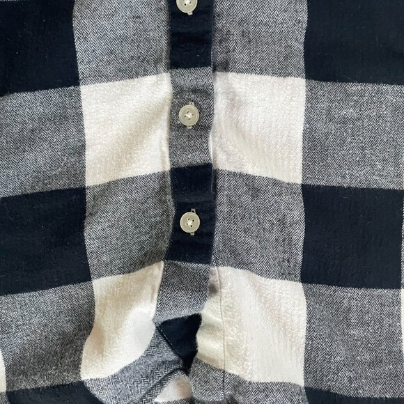 Loft Black and White Checkered Flannel - Picture 3 of 5